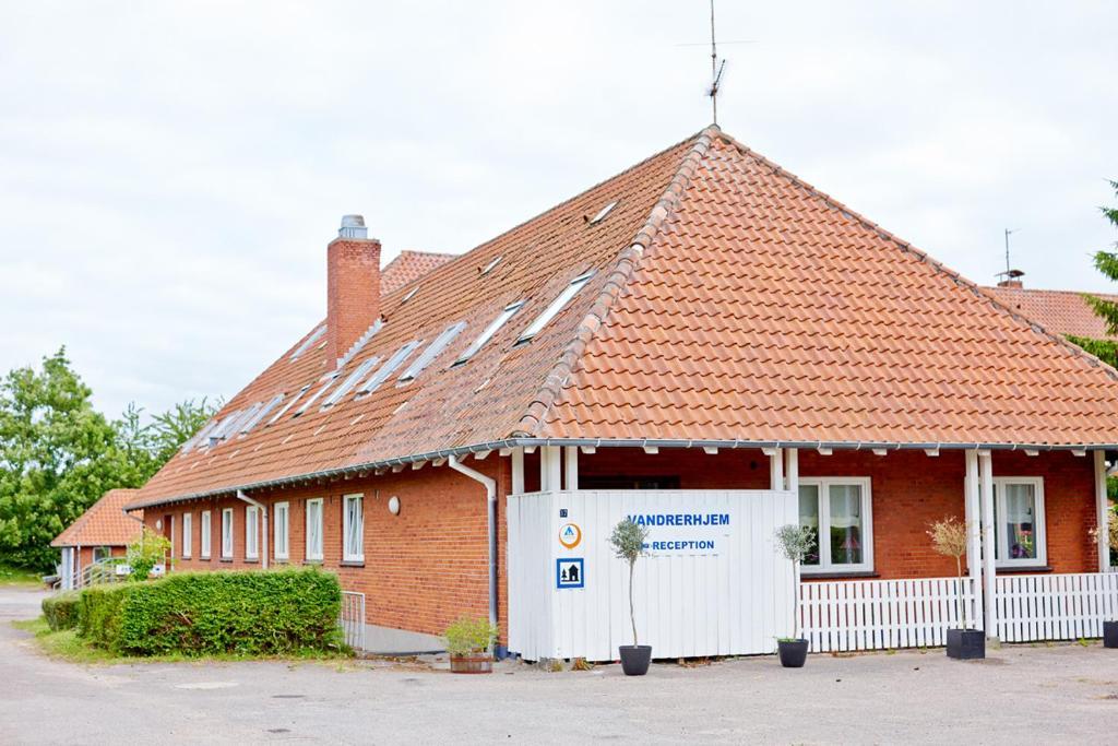 Mon Hostel & Vandrehjem Borre المظهر الخارجي الصورة